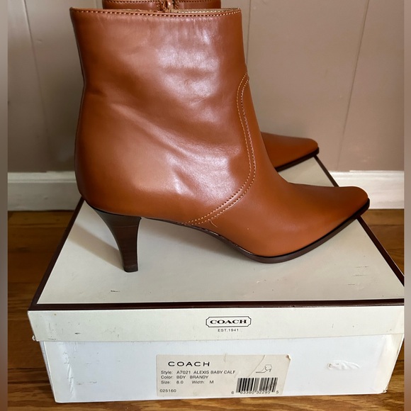 NEW - COACH - ALEXIS BABY CALF BOOTS - TAN/BROWN - SIZE: 8 - Picture 11 of 13